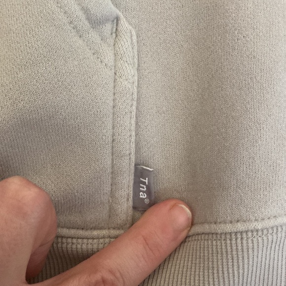 Lowest* Aritzia Tna Sweatshirt Hoodie - Picture 6 of 12